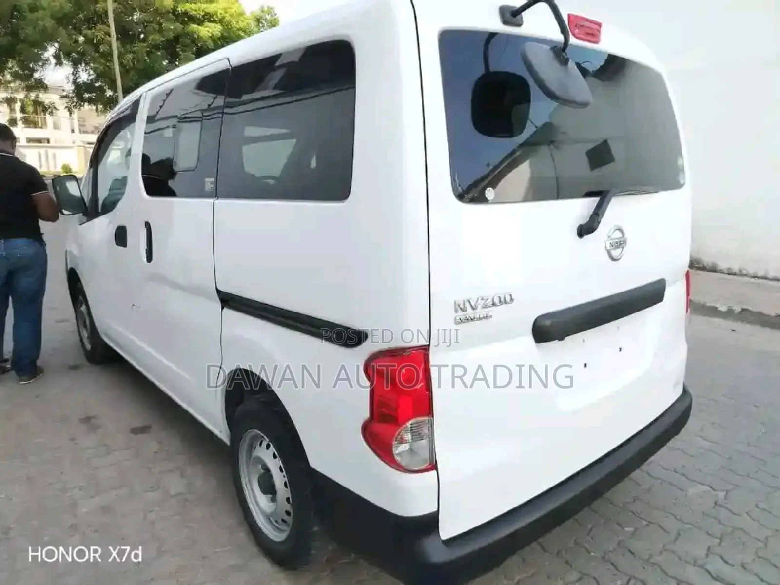 Nissan NV200 2018 White