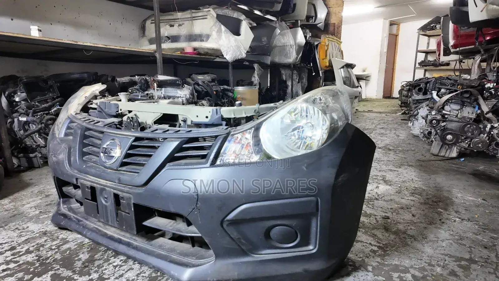 Nissan AD Complete Nosecut – Original Ex-Japan