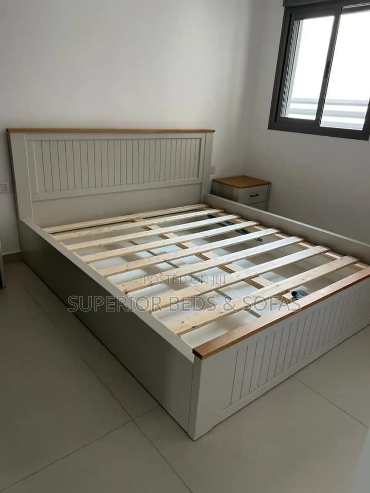 Two-Tone Slatted Panel Bed Size 5 by 6