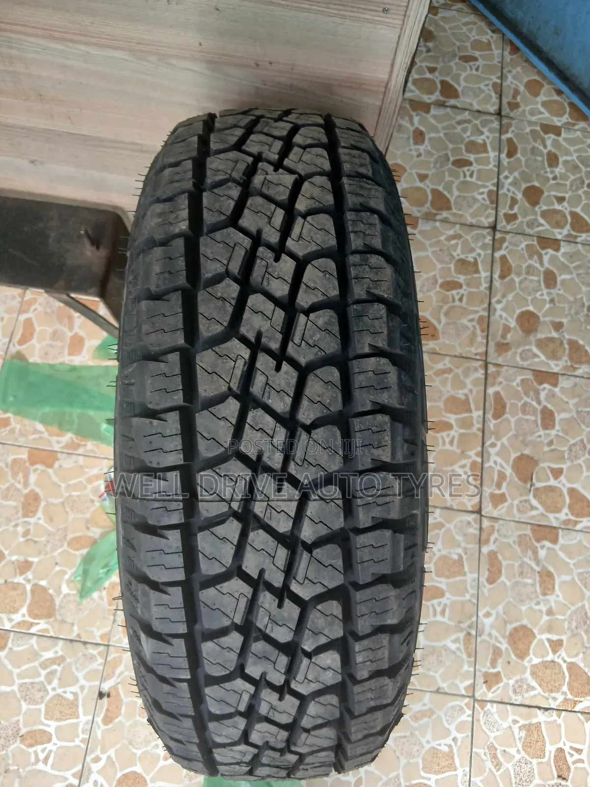 235/75r15 Sportarak Tyres