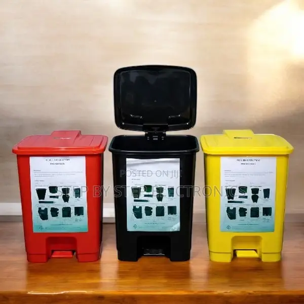 Hands-Free 30l Step Pedal Bin With Durable Plastic Construction