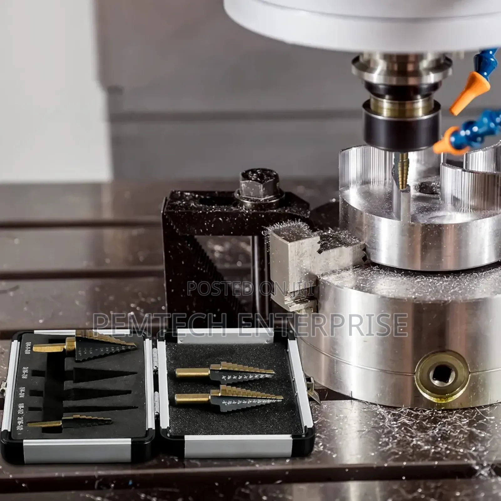 5 HSS Titanium-Coated Step Drill Bits in an Aluminum Case.