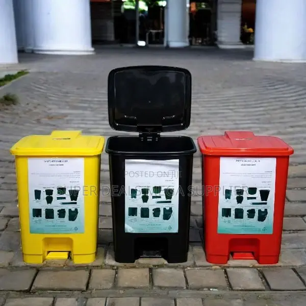 Quality Plastic Material 30l Foot Pedal Bin With Tight Fitting Lid