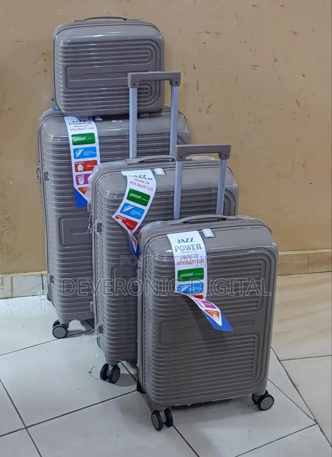 4 in 1 Luxurious Unbreakable Suitcase