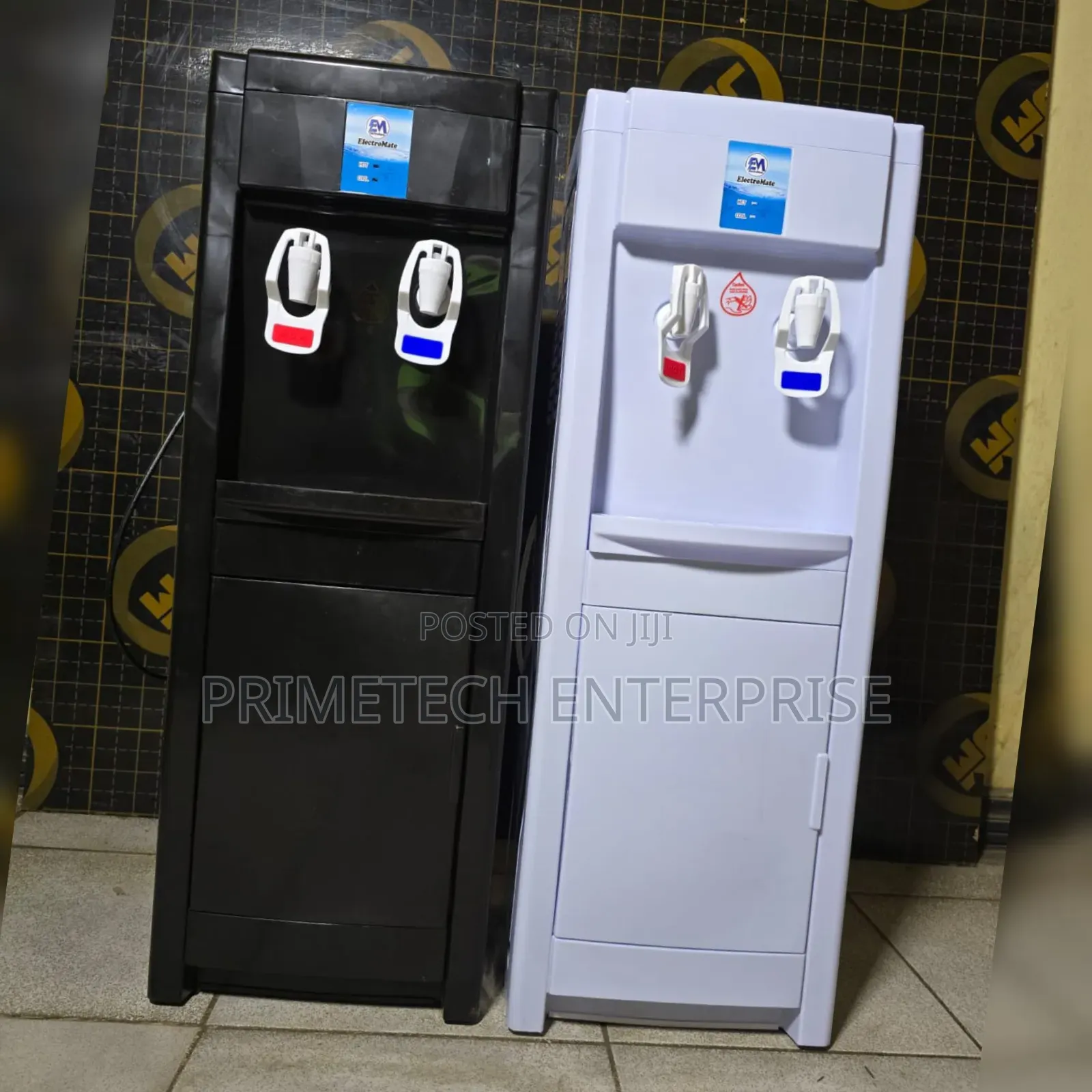 Hot and Cold Standing Water Dispenser Black and White