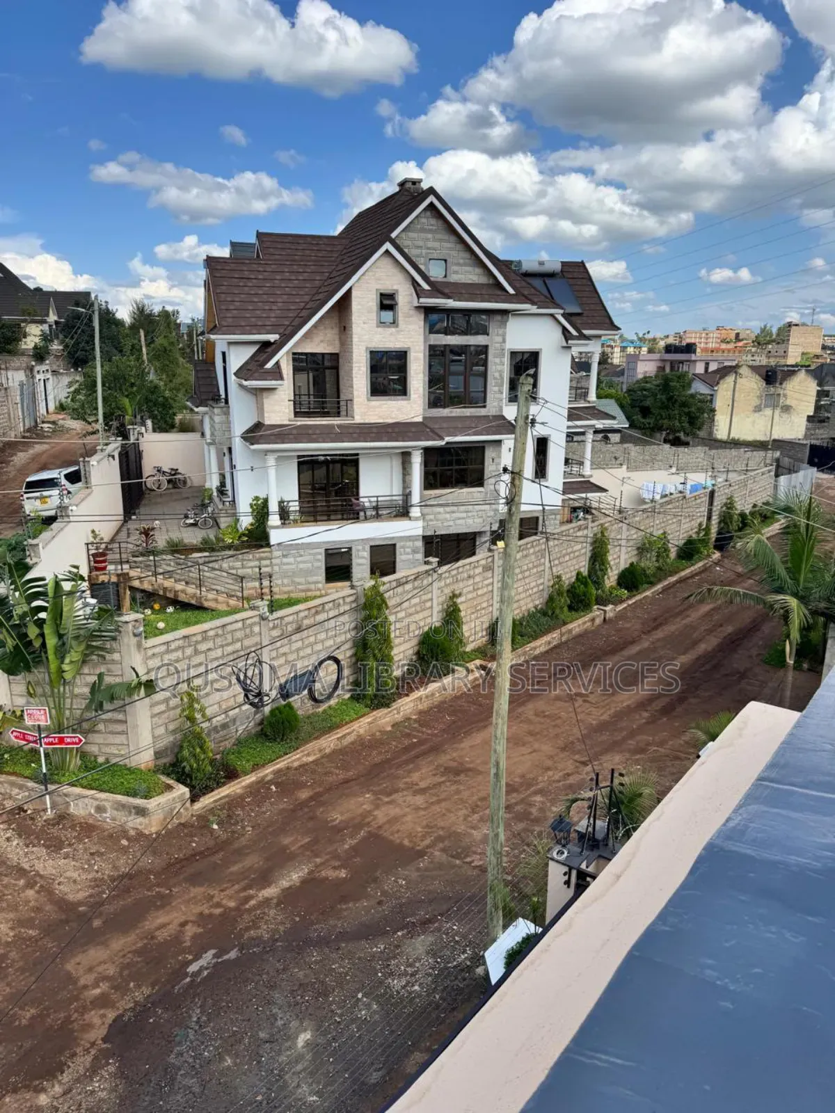 Furnished 6bdrm Mansion in Membley Estate for sale