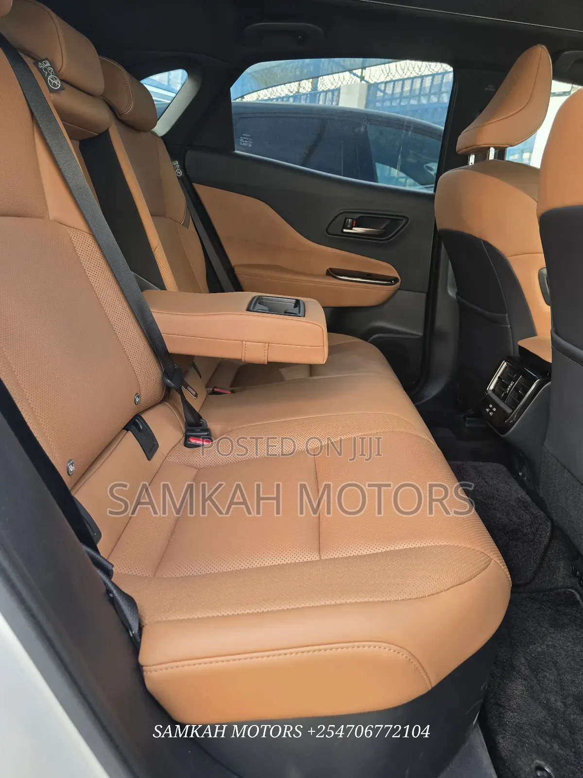 Toyota Crown 2024 White