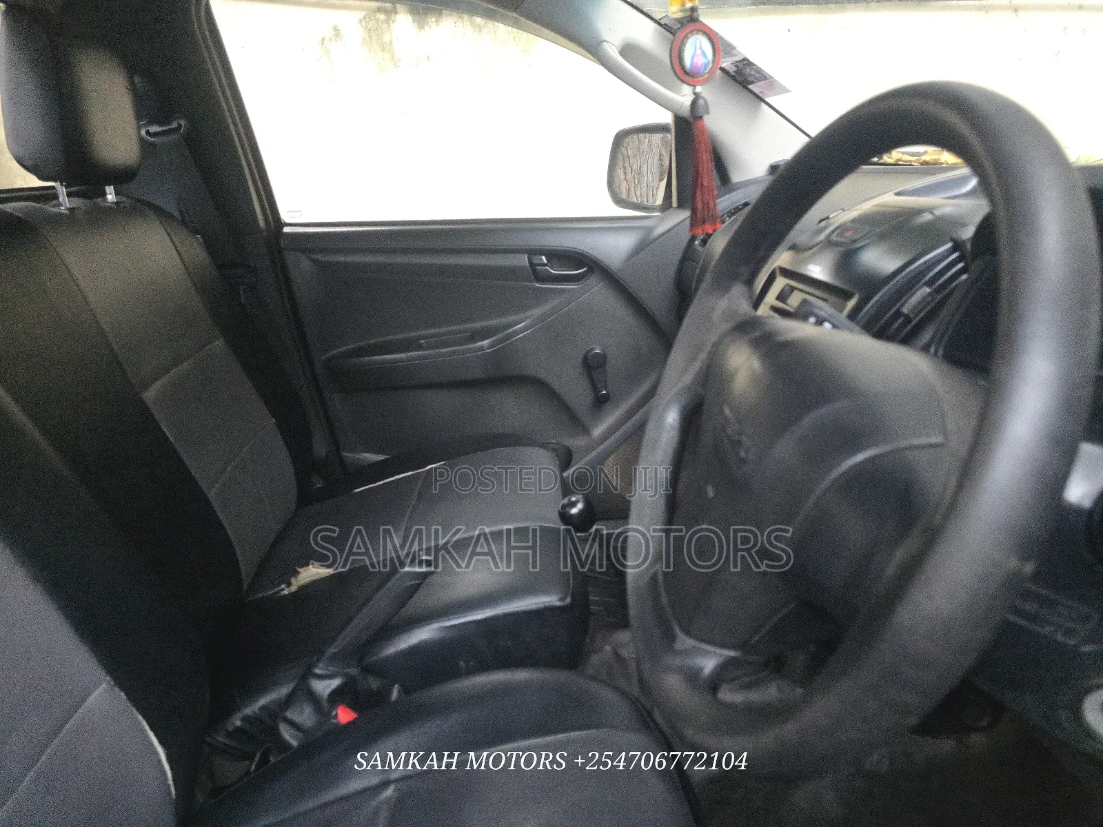 Isuzu D-MAX 2022 Silver
