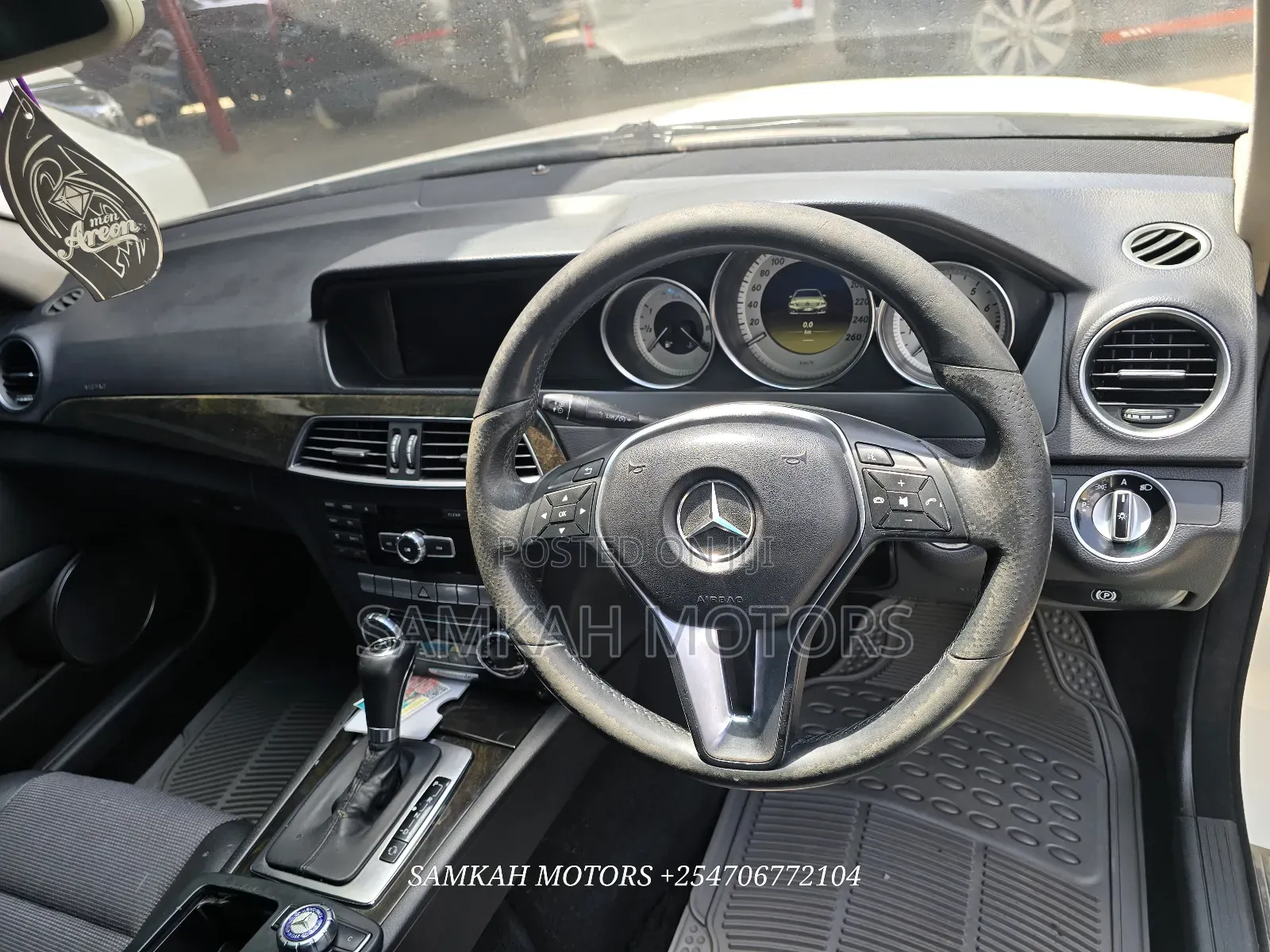 Mercedes-Benz C200 2013 White