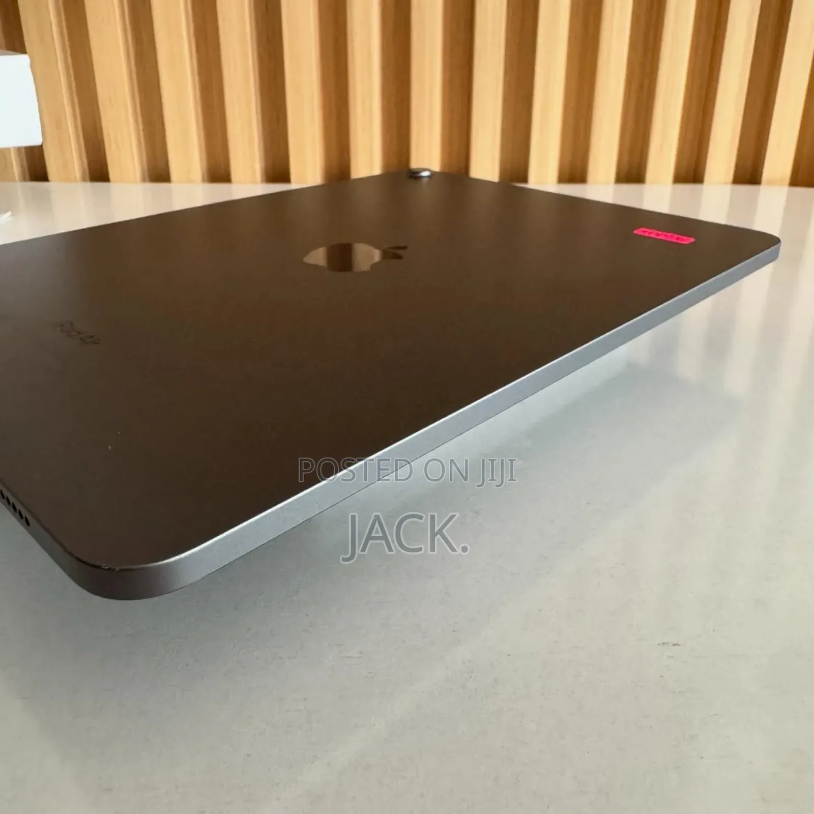 Apple iPad Air (2022) 256 GB Silver
