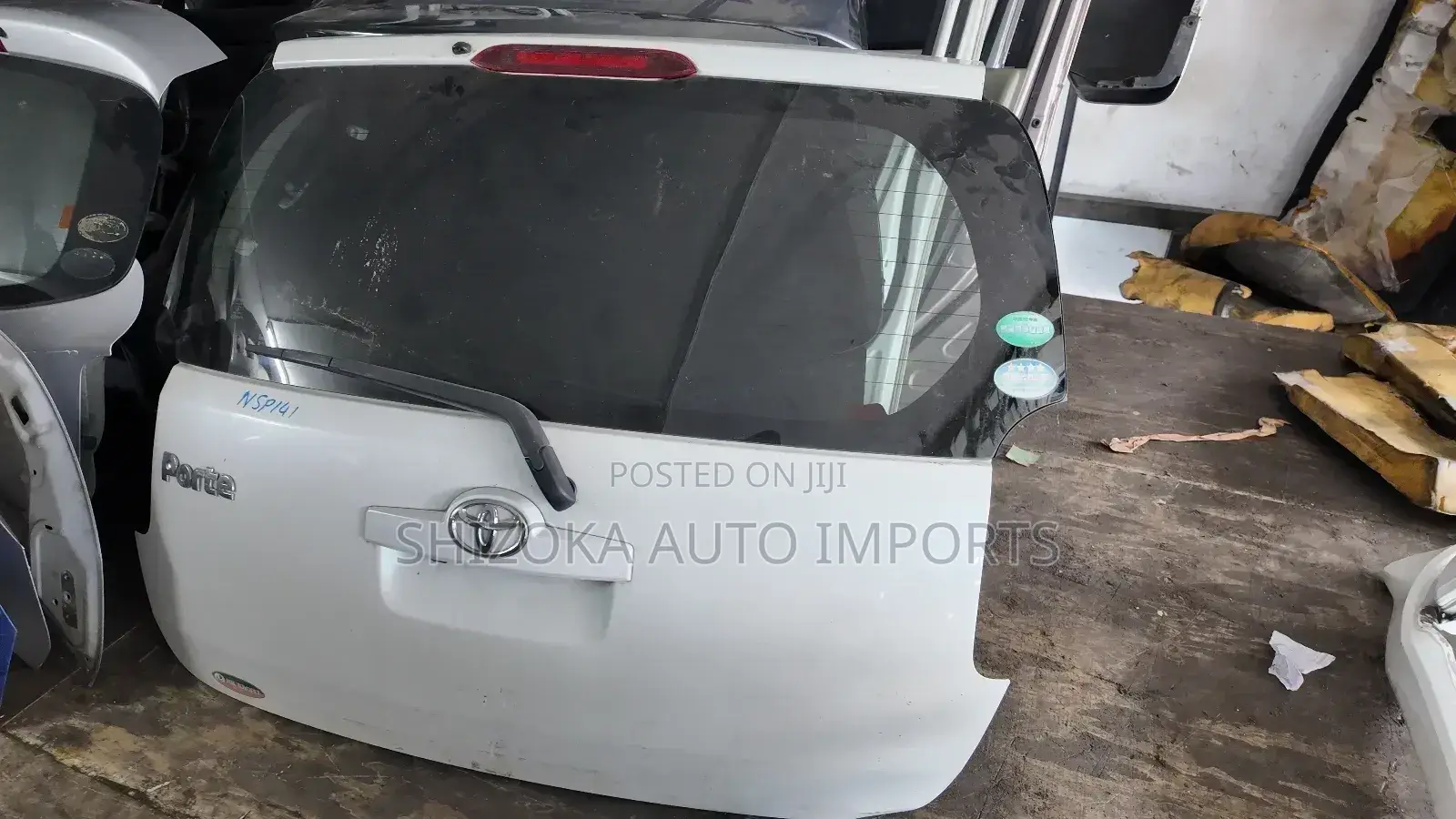 Toyota Porte Tailgate / Boot Door (Second Generation 2012–2020)