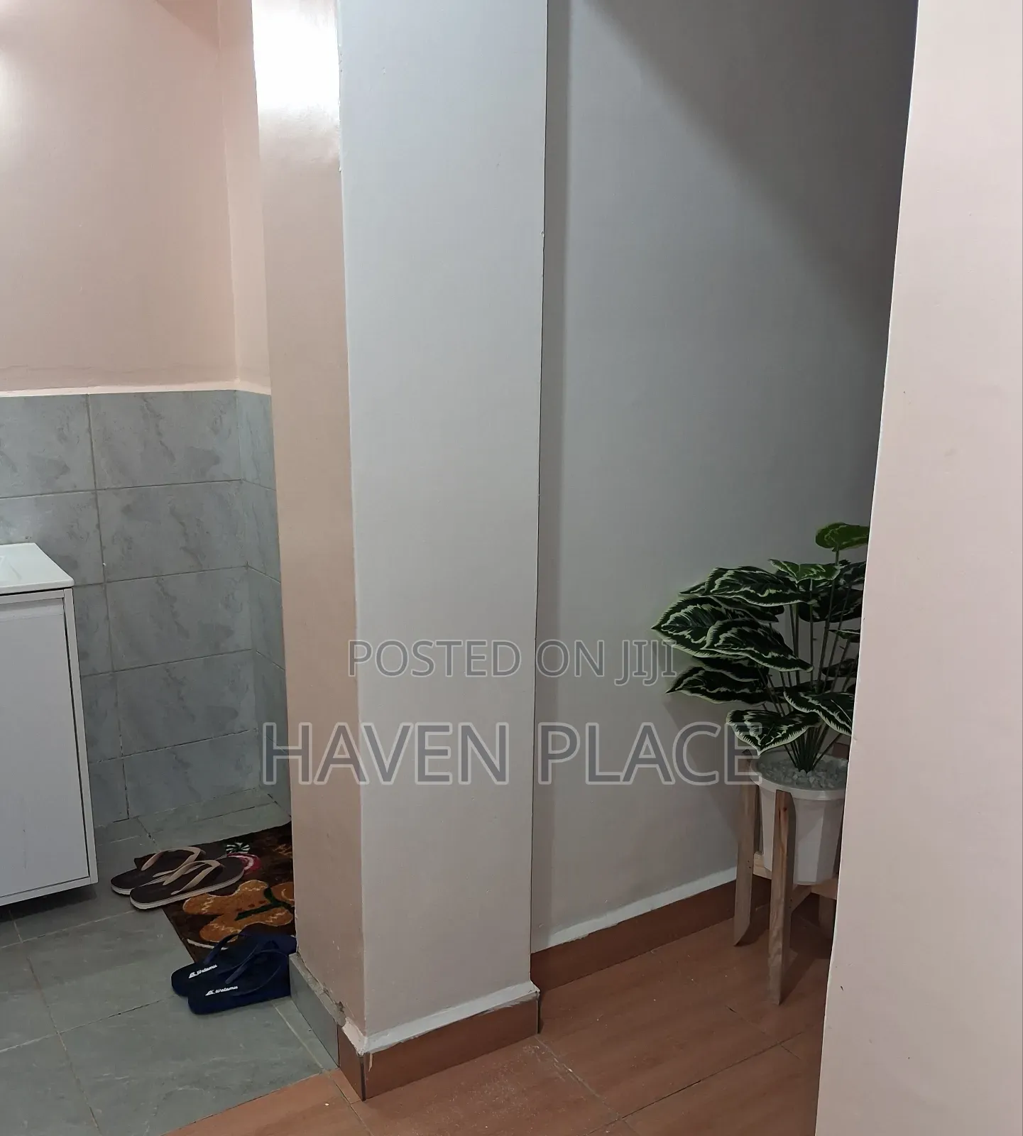 1 Bedroom Apartment Behind Greenspot on Eastern Bypass