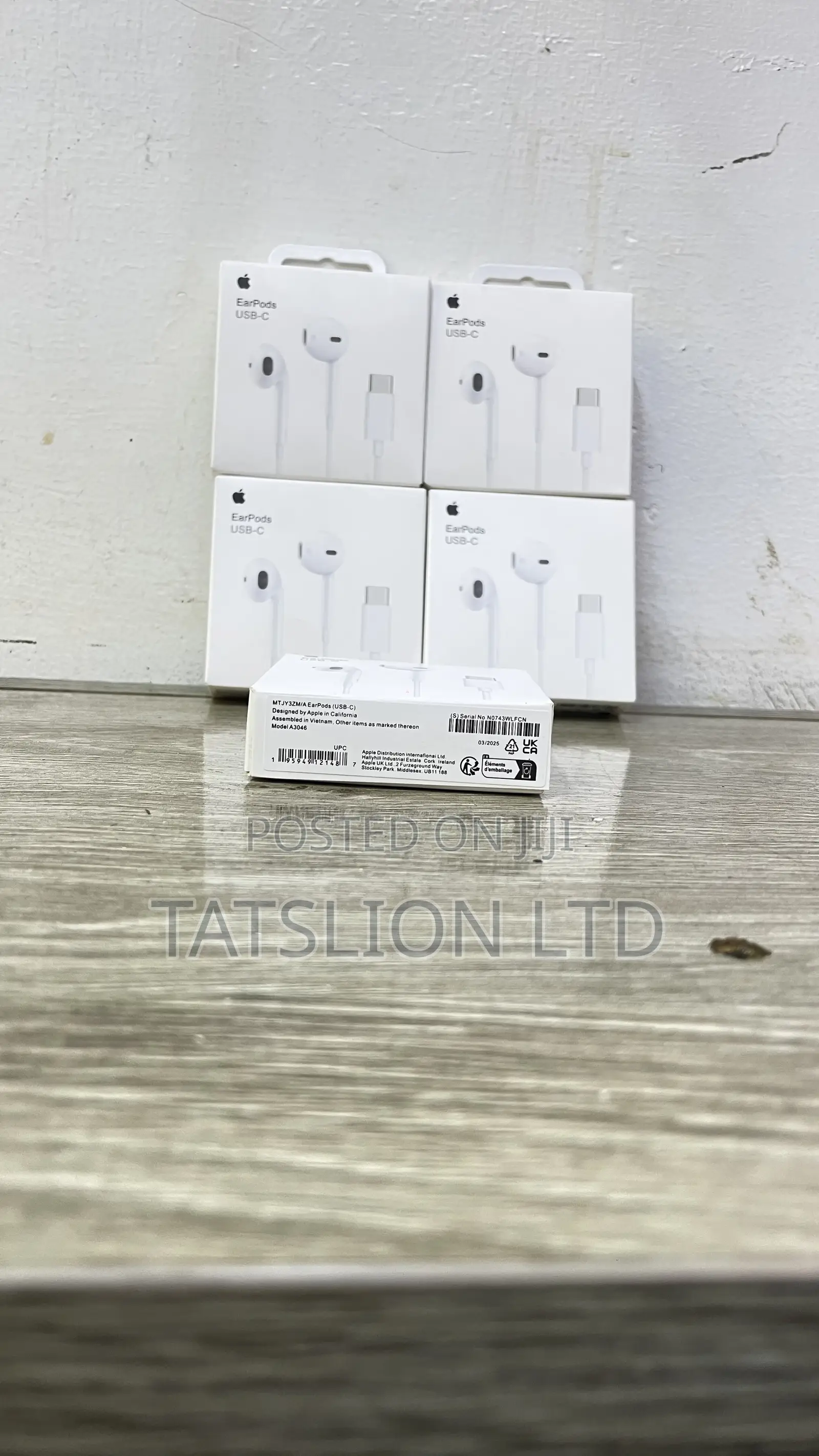 iPhone 17 Pro Max Type C Earphones