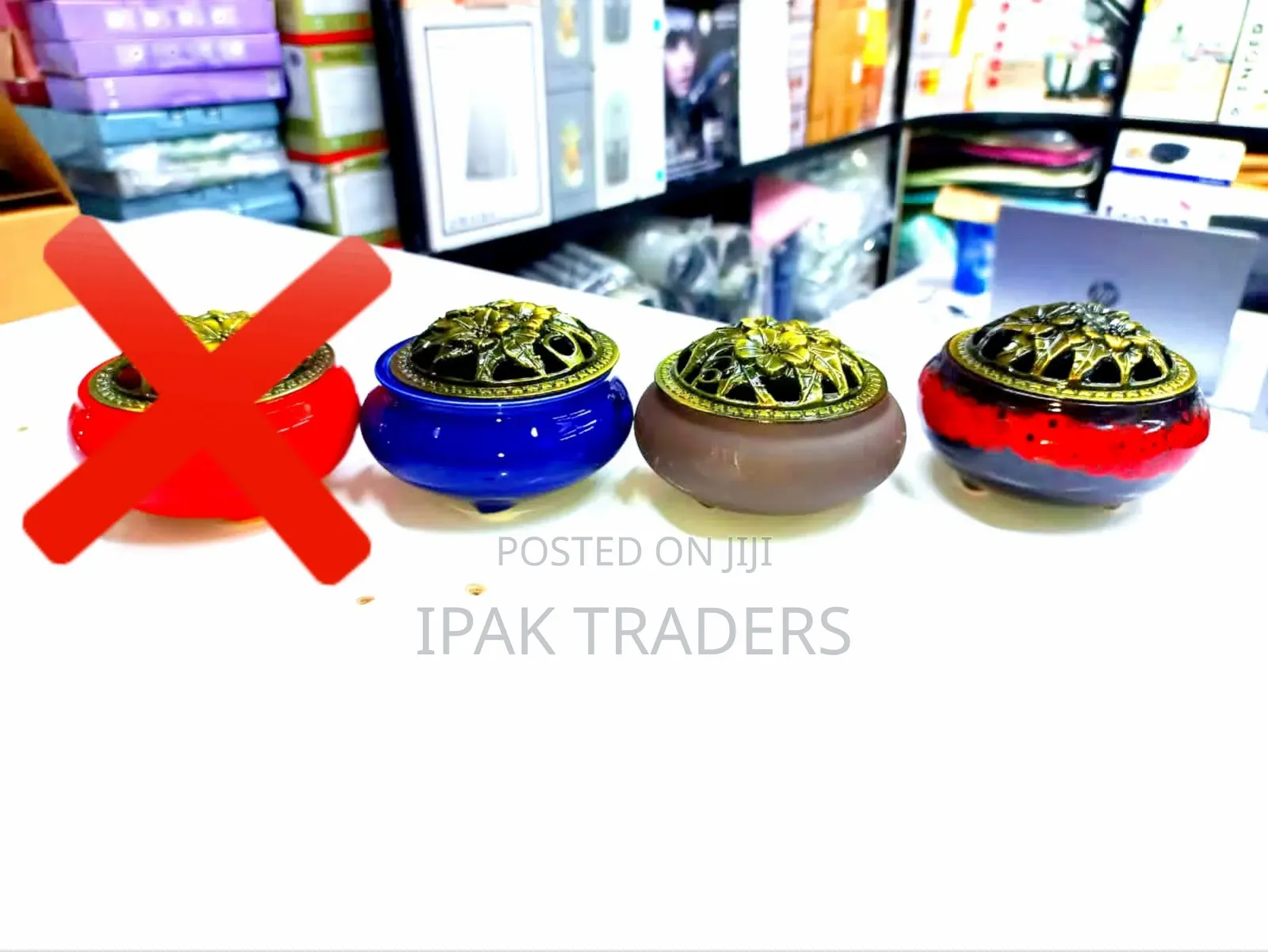 *Restocked*!!
Ceramic Incense Burner/ Ash Tray
