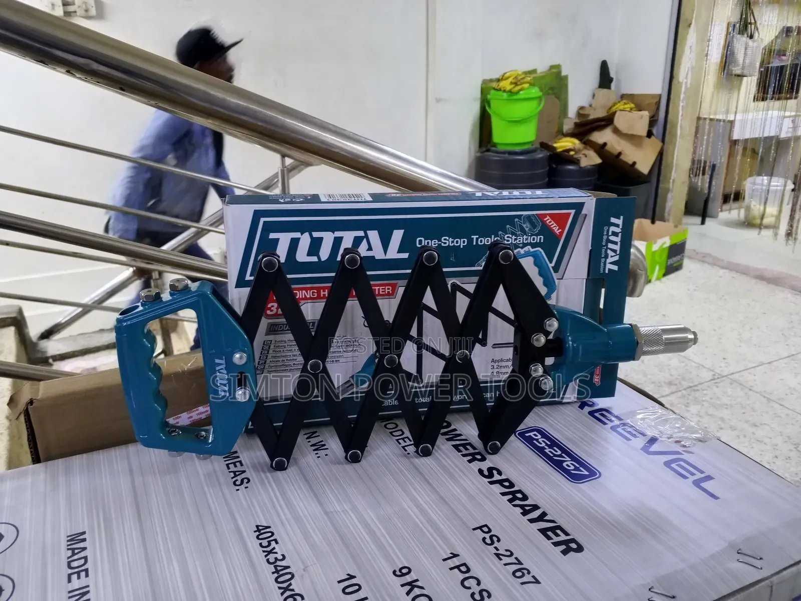 Manual Hand Riveter 32" Total Foldable