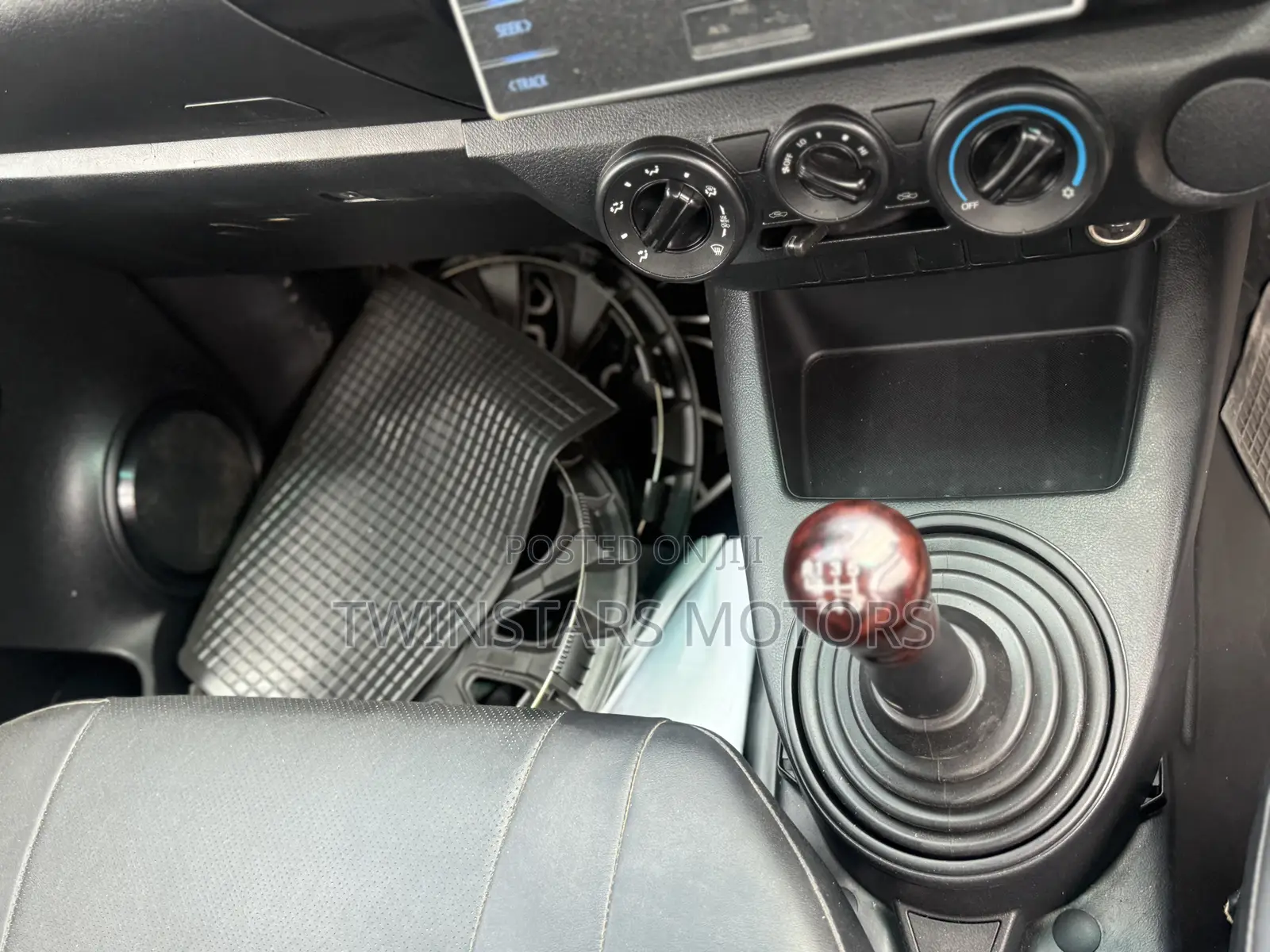 Toyota Hilux Revo Single Cab Deisel 2.4 RWD 2019 Gray