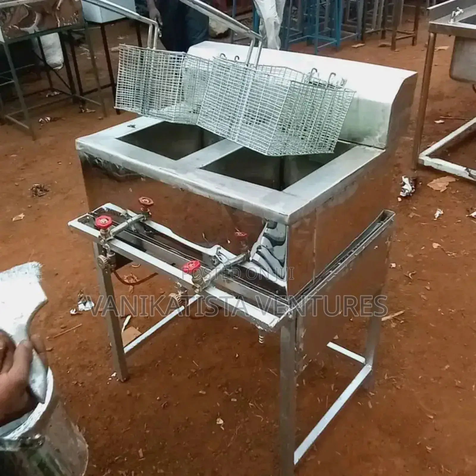 Quality Deep Frying Machine, Gas