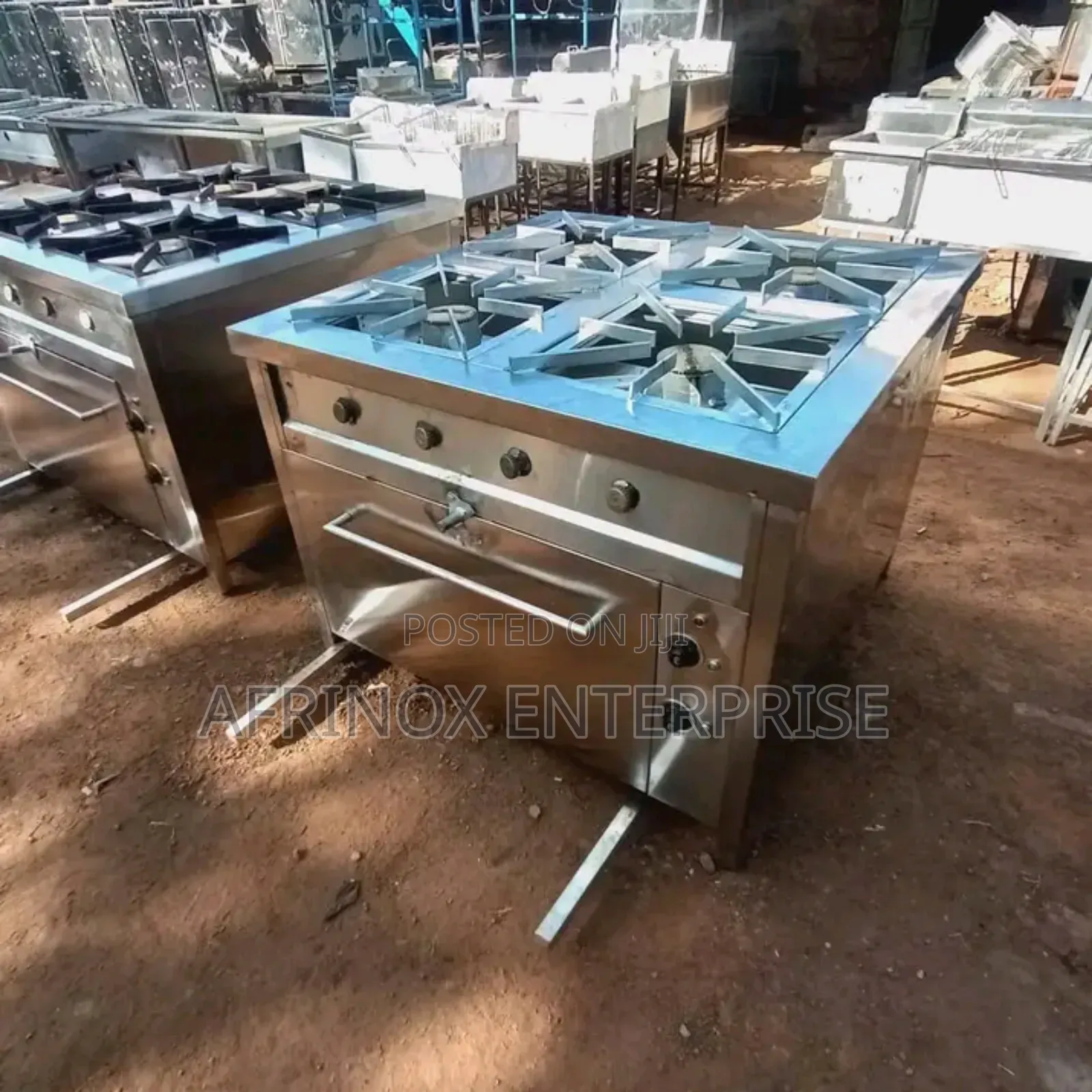 4 Burner Commercial Cooker With Oven
