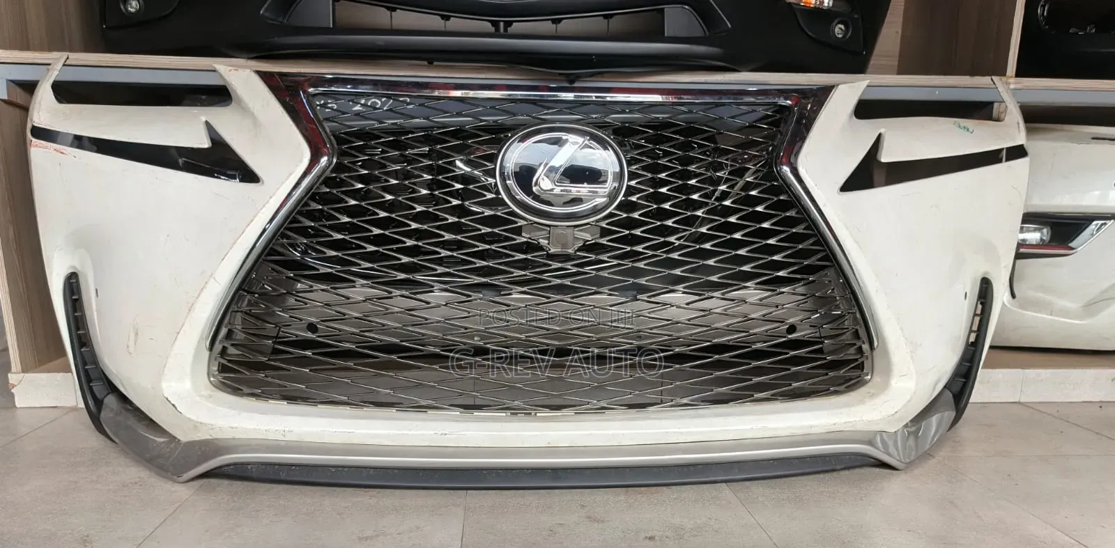 Lexus  Nx 200 Front  Bumper