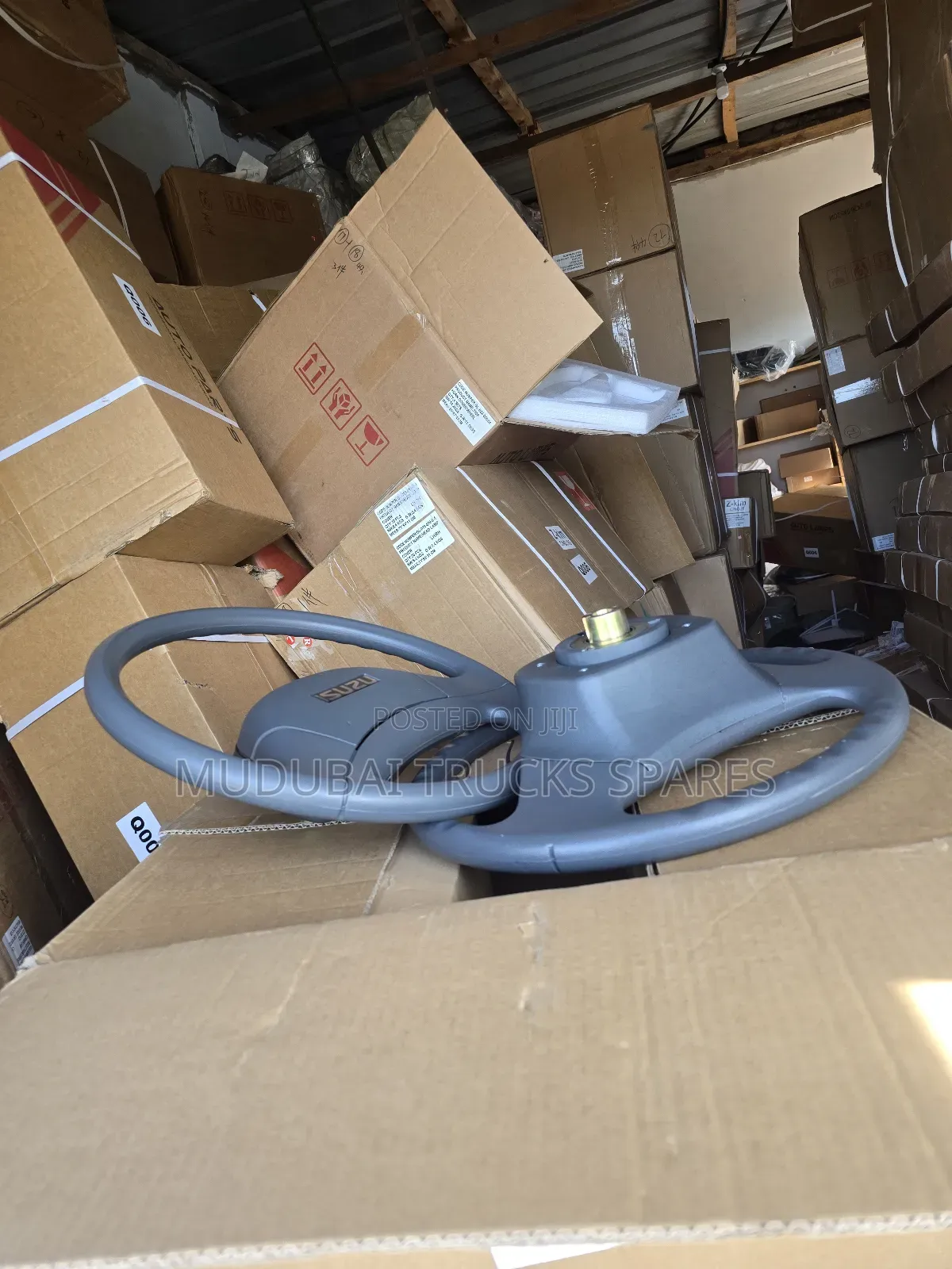 Iszu NMR and NQR 81 New Model Steering Wheel