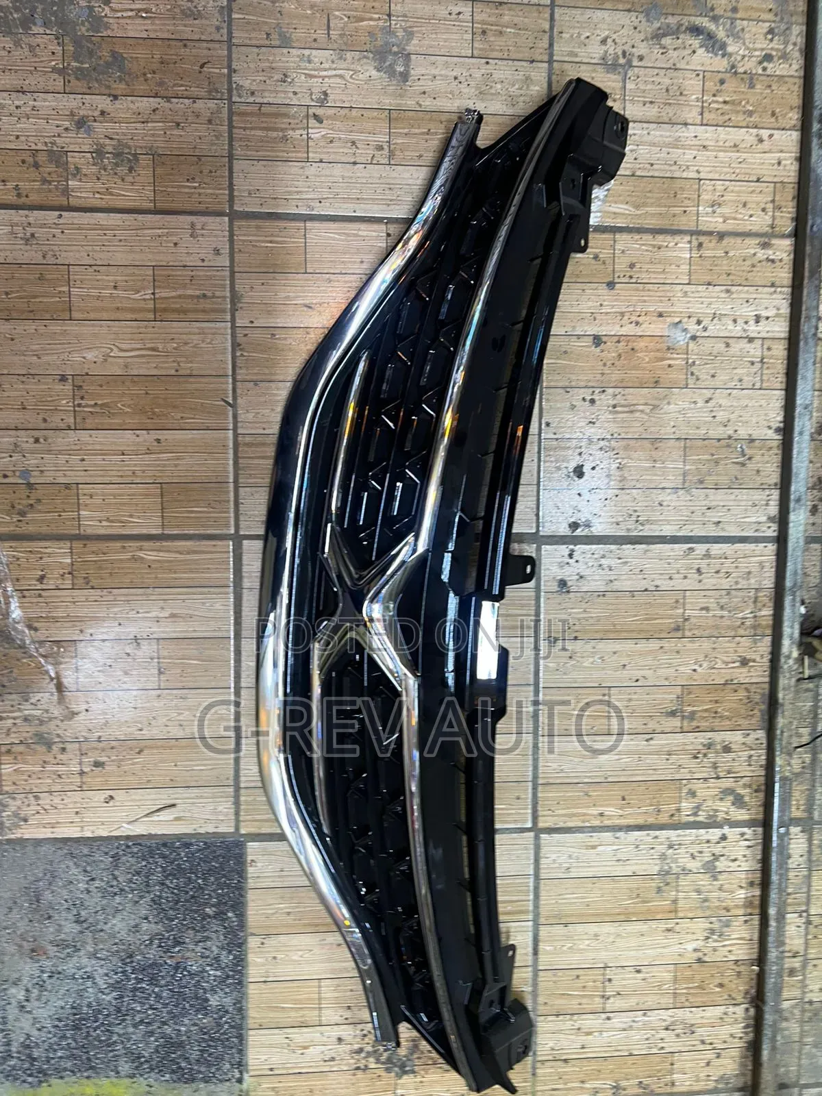 Toyota  Markx  2015 From Grill