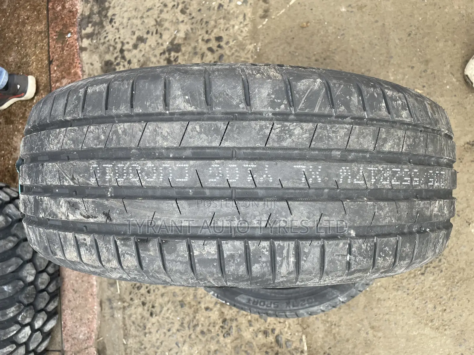 235/55r17 Dovroad Tires