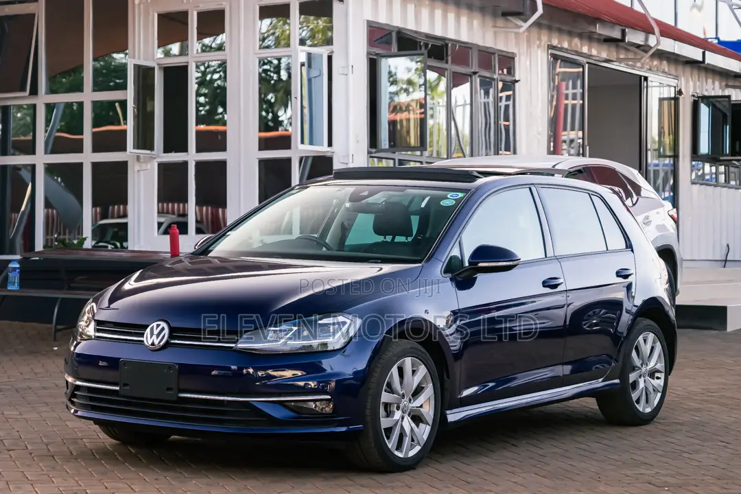 Volkswagen Golf 2018 Blue