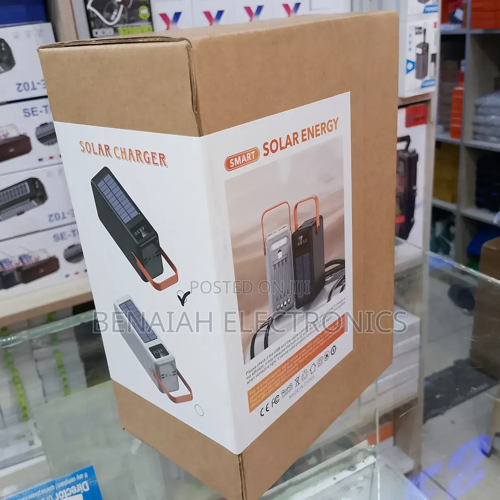Power Bank, Large Capacity Powerbank 100 Watts,Solar Charged Powerbank