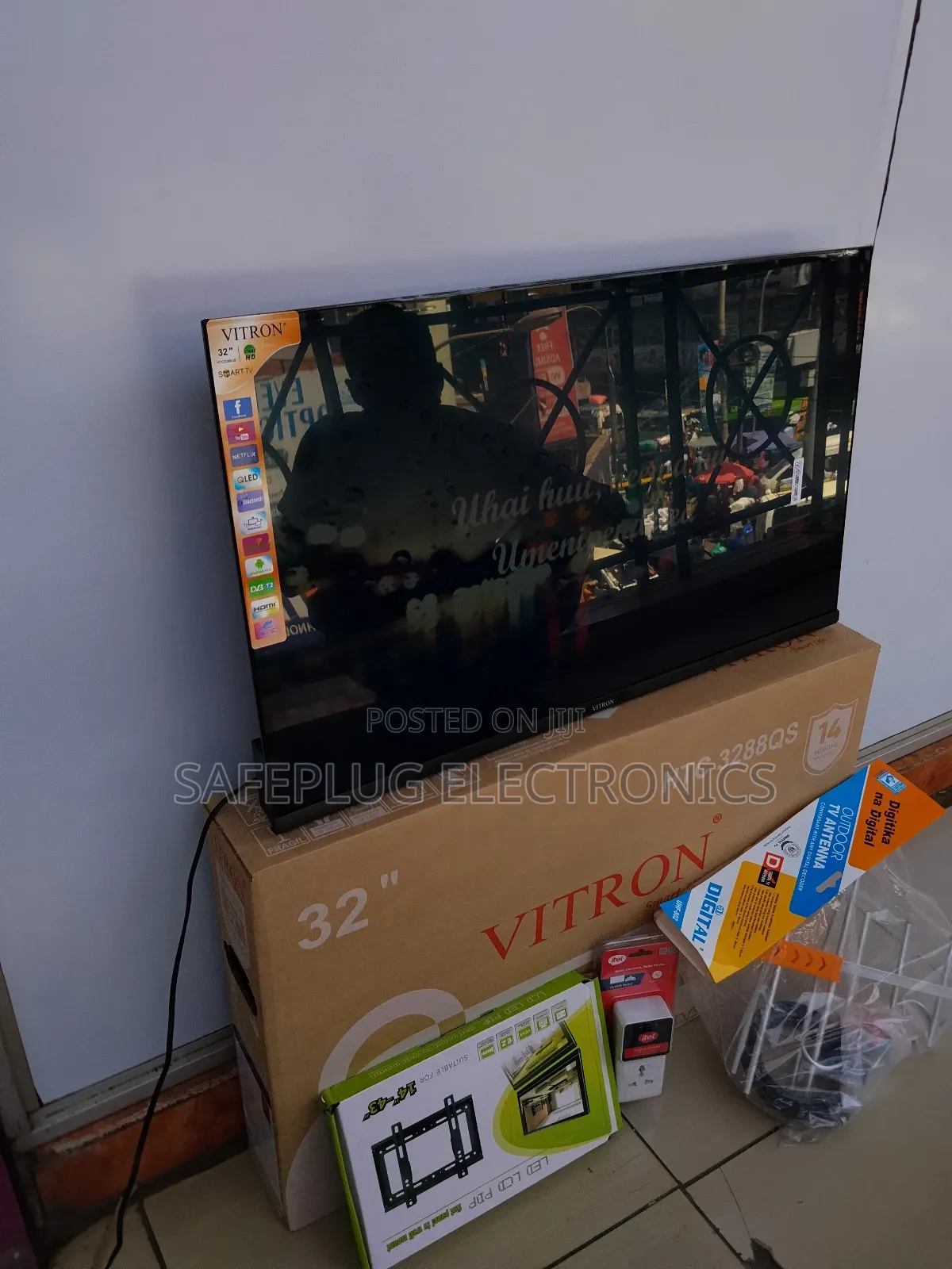 Vitron 32" Smart Tv - Includes Free Mount + Anti-Theft Guard