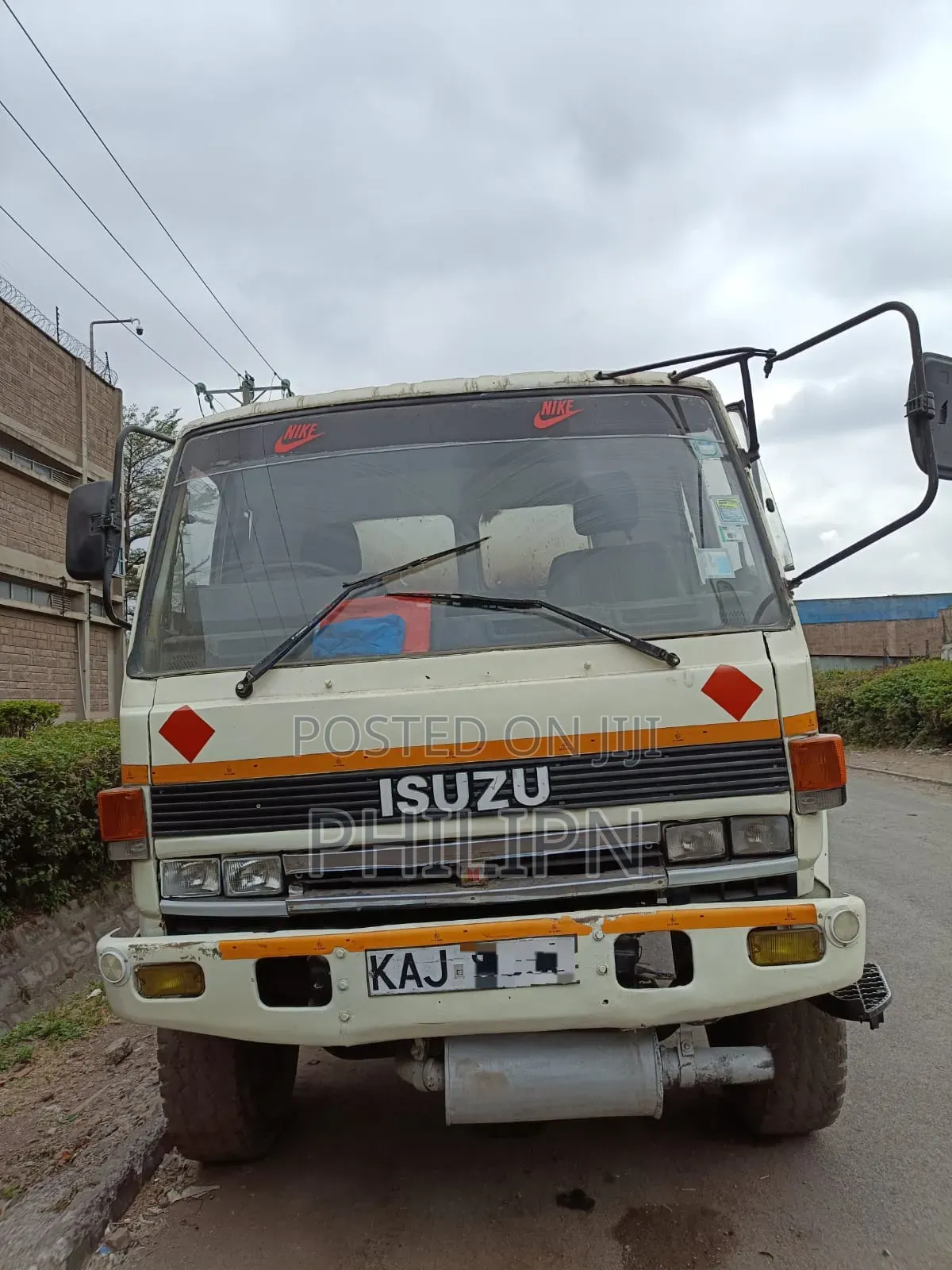 Isuzu FVR Tanker