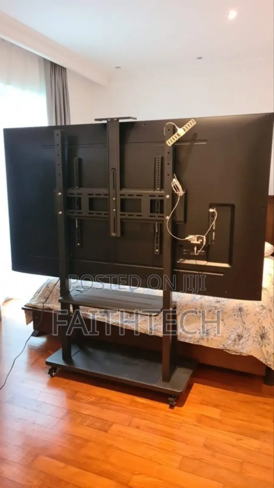 Tv Trolley Stand With Wheel and Mount