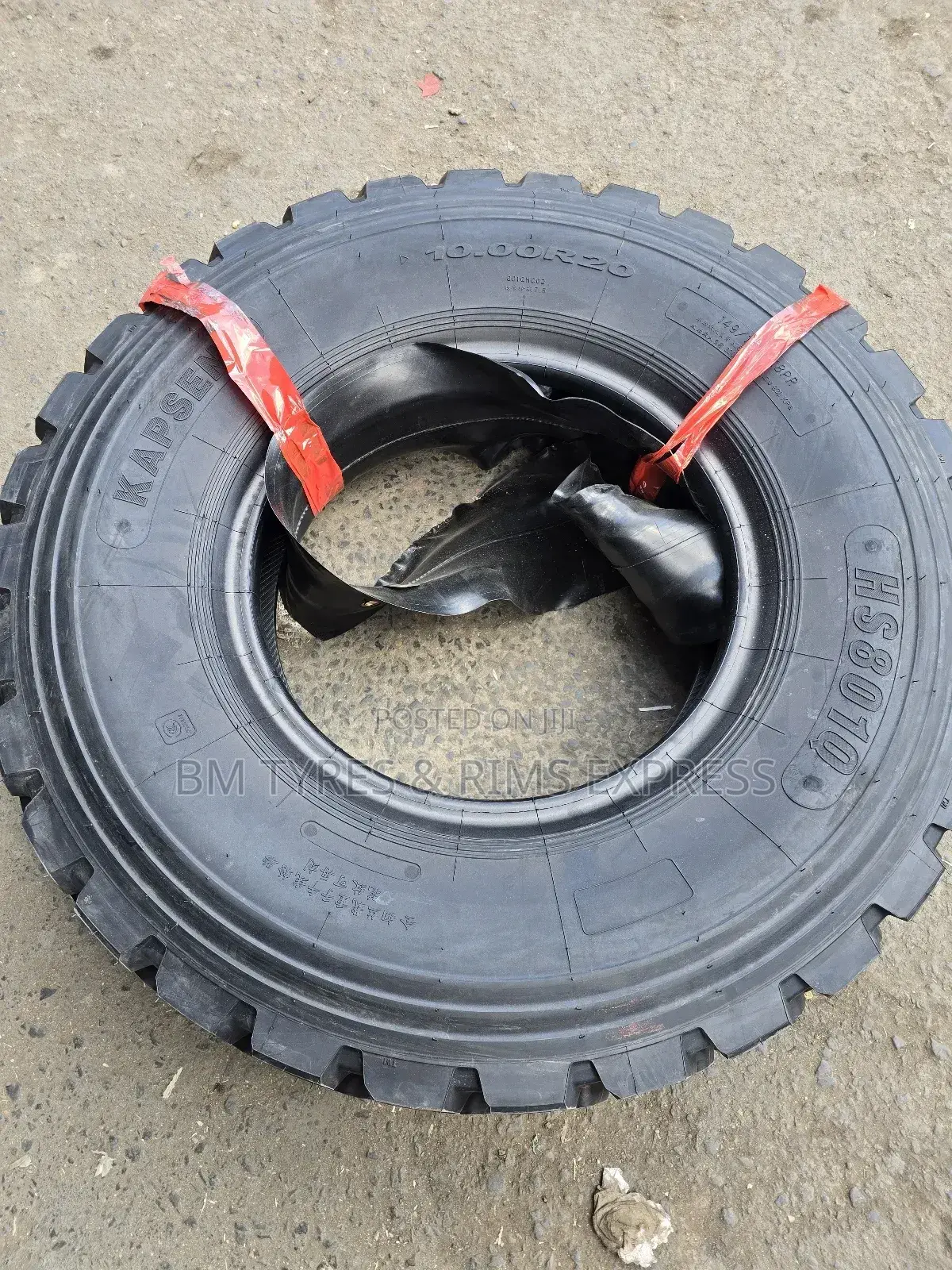 1000r20 Kapsen Tyres (Diff)