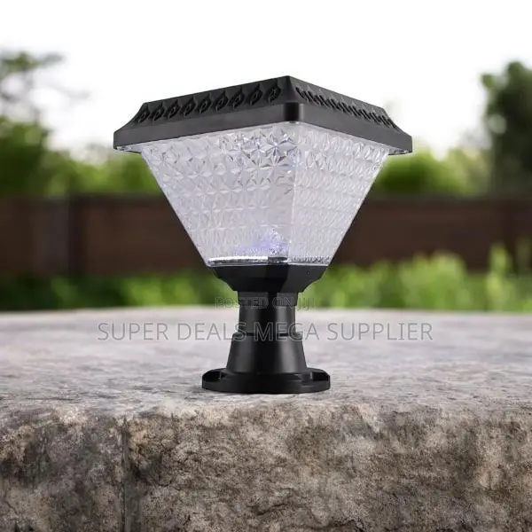 Solar Powered Outdoor Post Lamp With Diamond Design