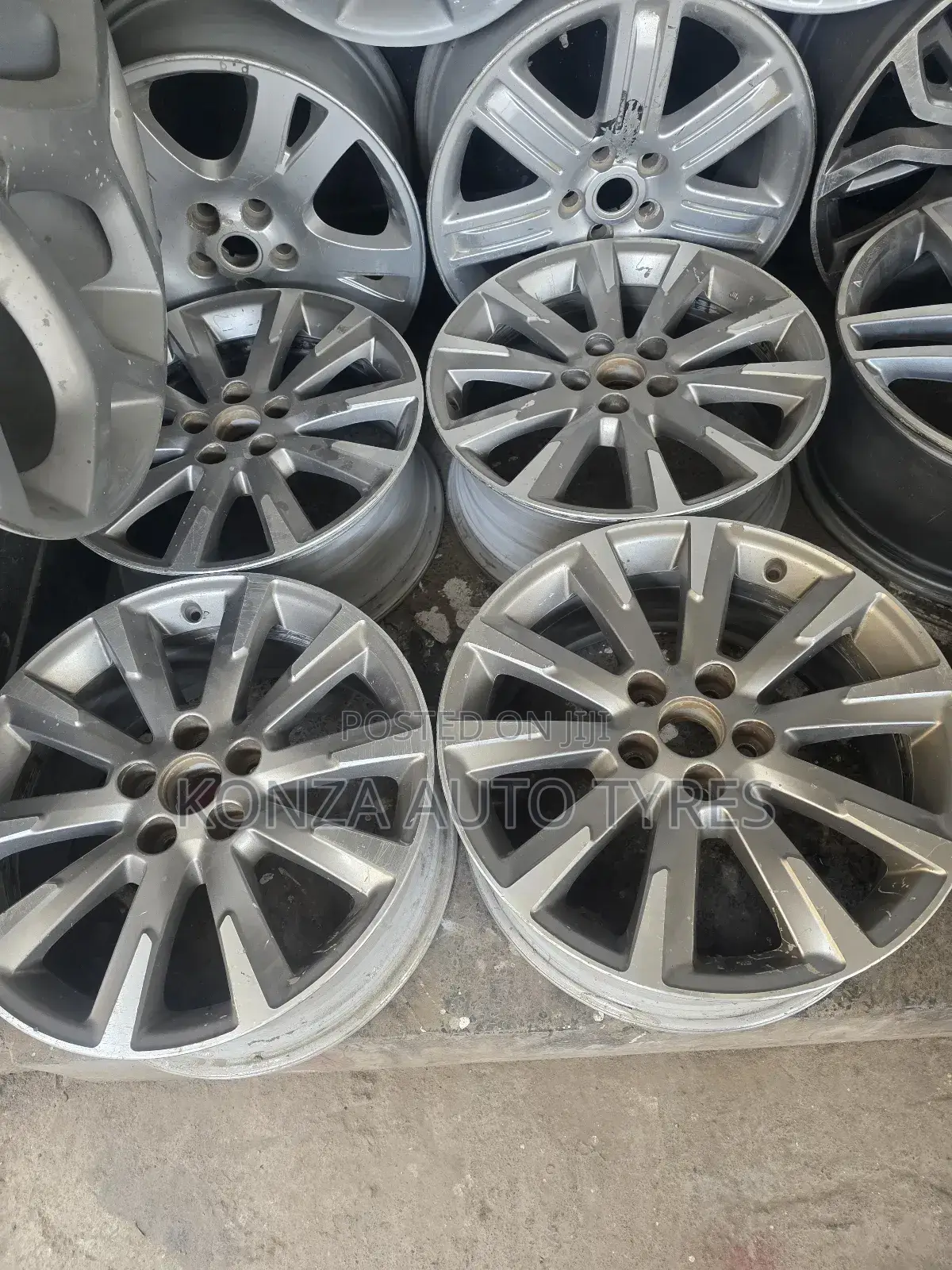Toyota Rv4 Rims Size 18 Set of 4pcs