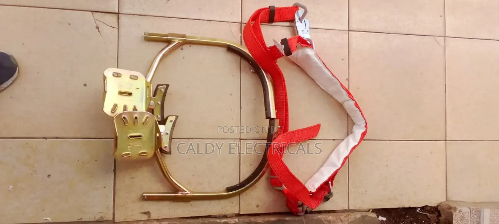 Vintage Complete Concrete Climbers F4ej