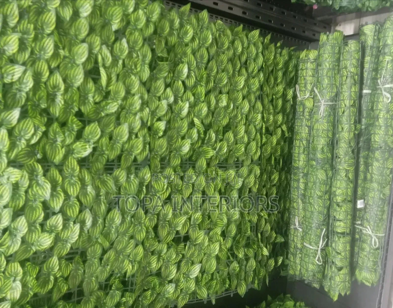 Plastic Meshed Green Artificial Balcony Privacy Fence