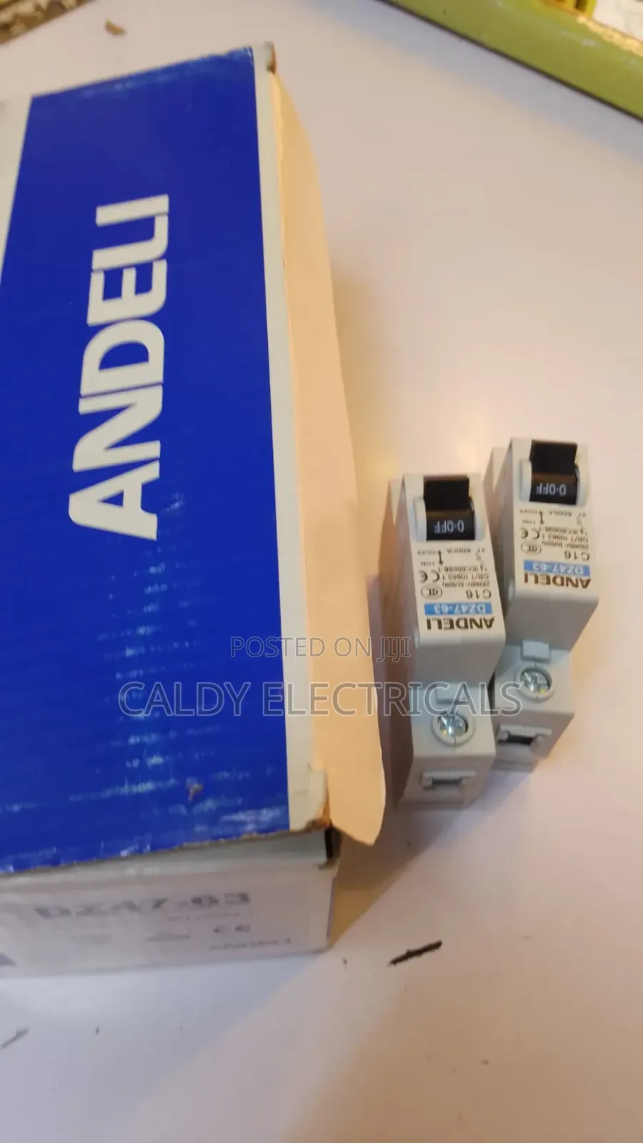 Andeli Dz47-63 C16 Miniature Circuit Breakers.