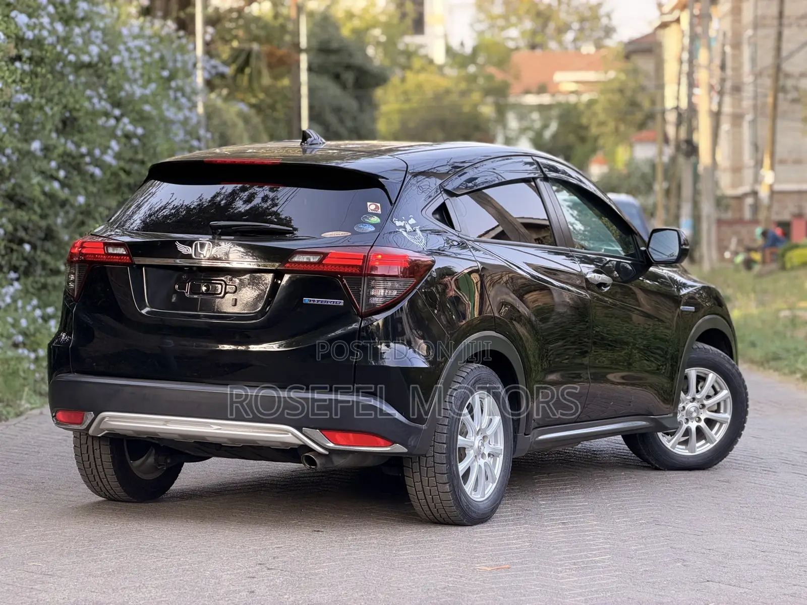 Honda Vezel 1.5 Hybrid 4WD 2018 Black