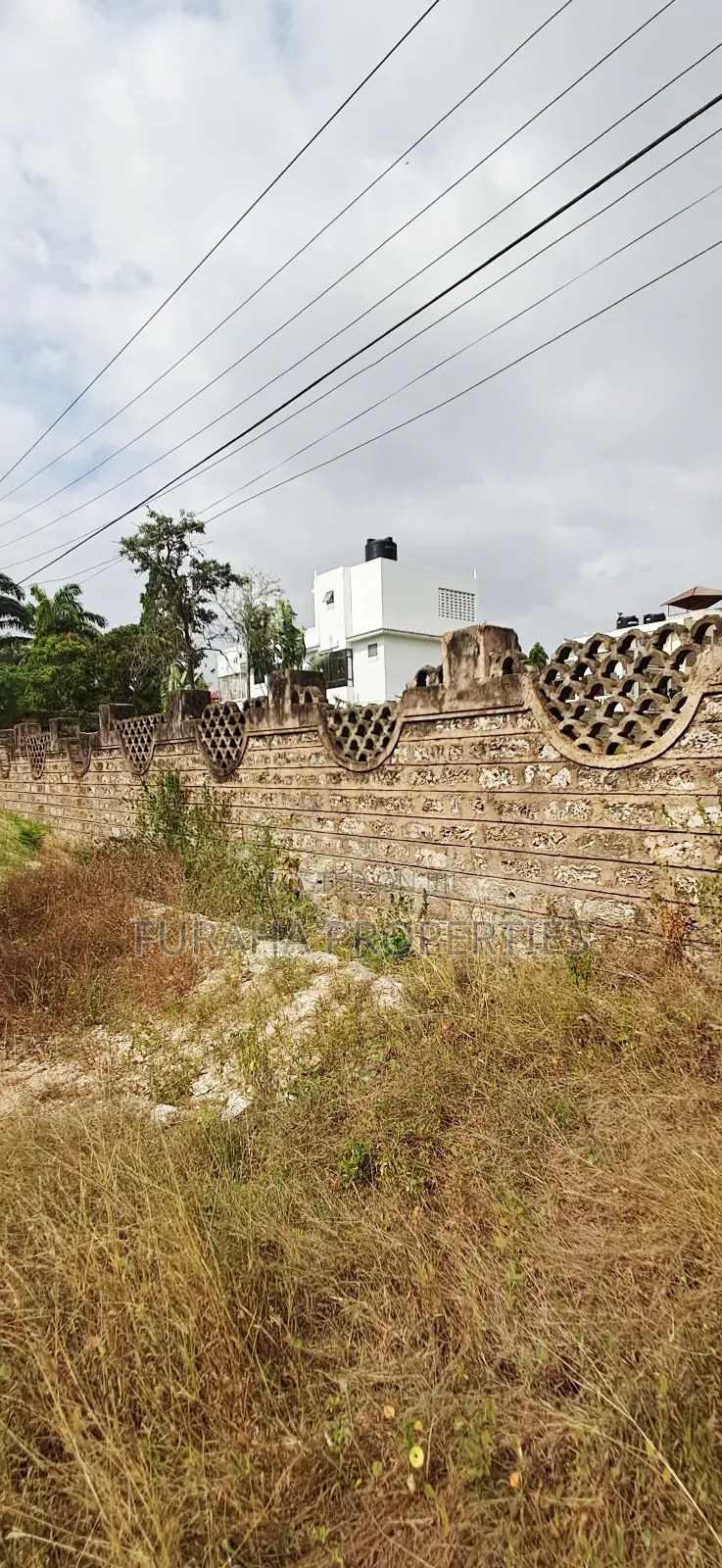 For Sale Prime Quater Acre Plot
