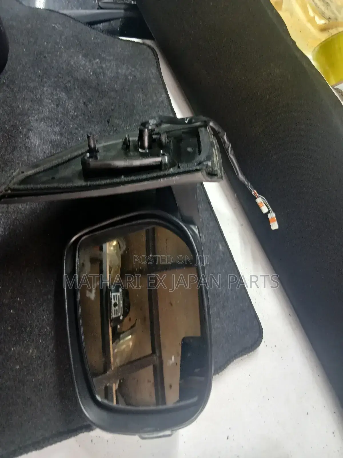Toyota Fielder Nze141 Right Side Mirror (Passenger Side)