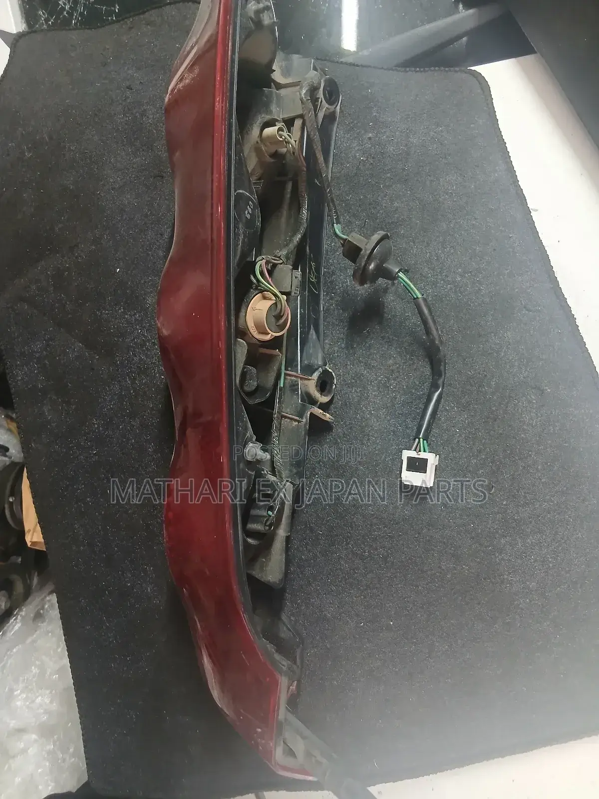 Nissan Note E11 Left Tail Light (2007–2012)