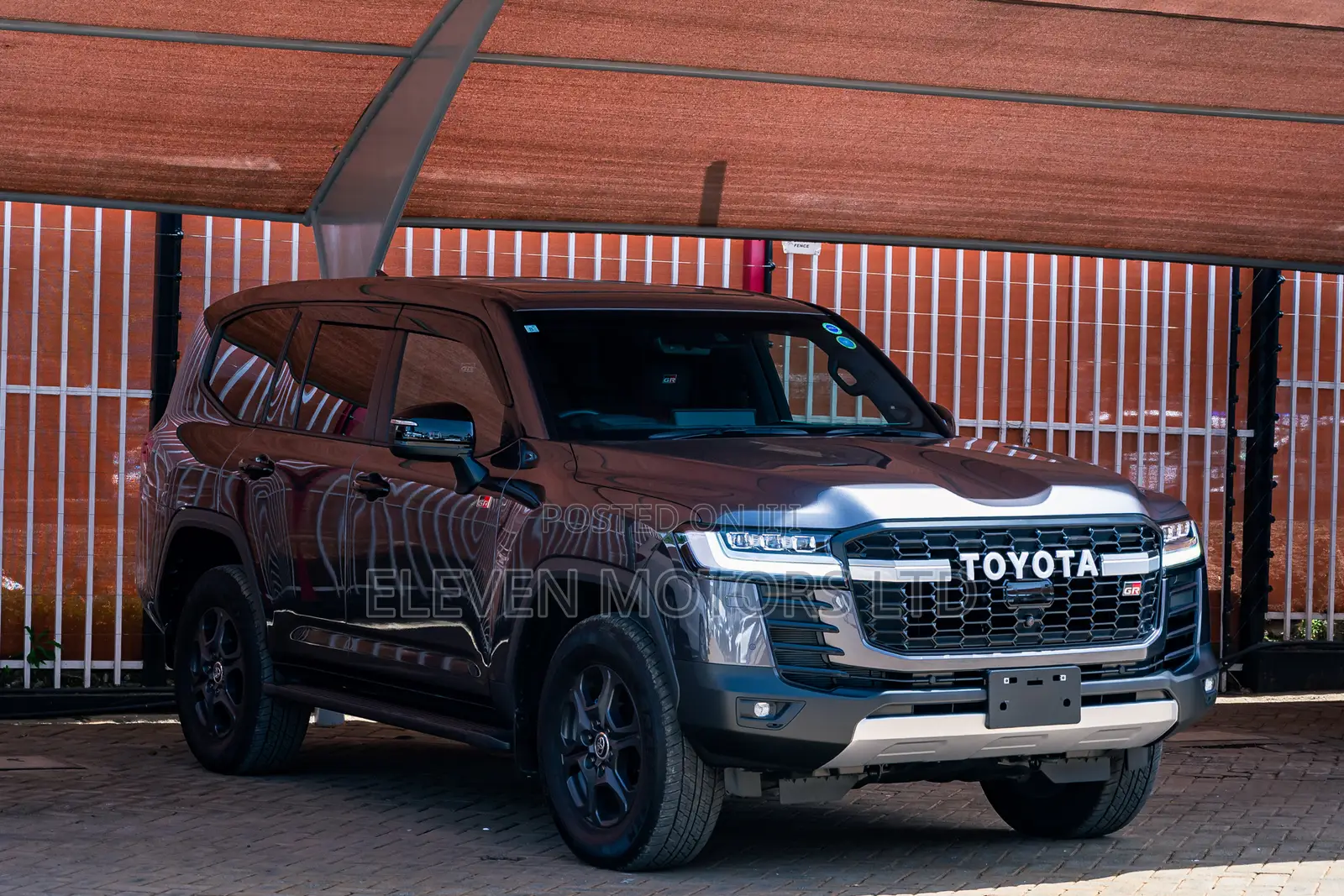 Toyota Land Cruiser Prado 2023 Black