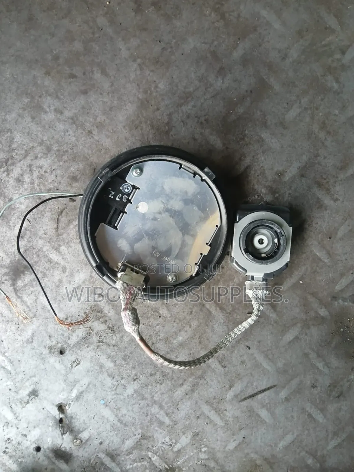 D4s Round Headlight Ballast.