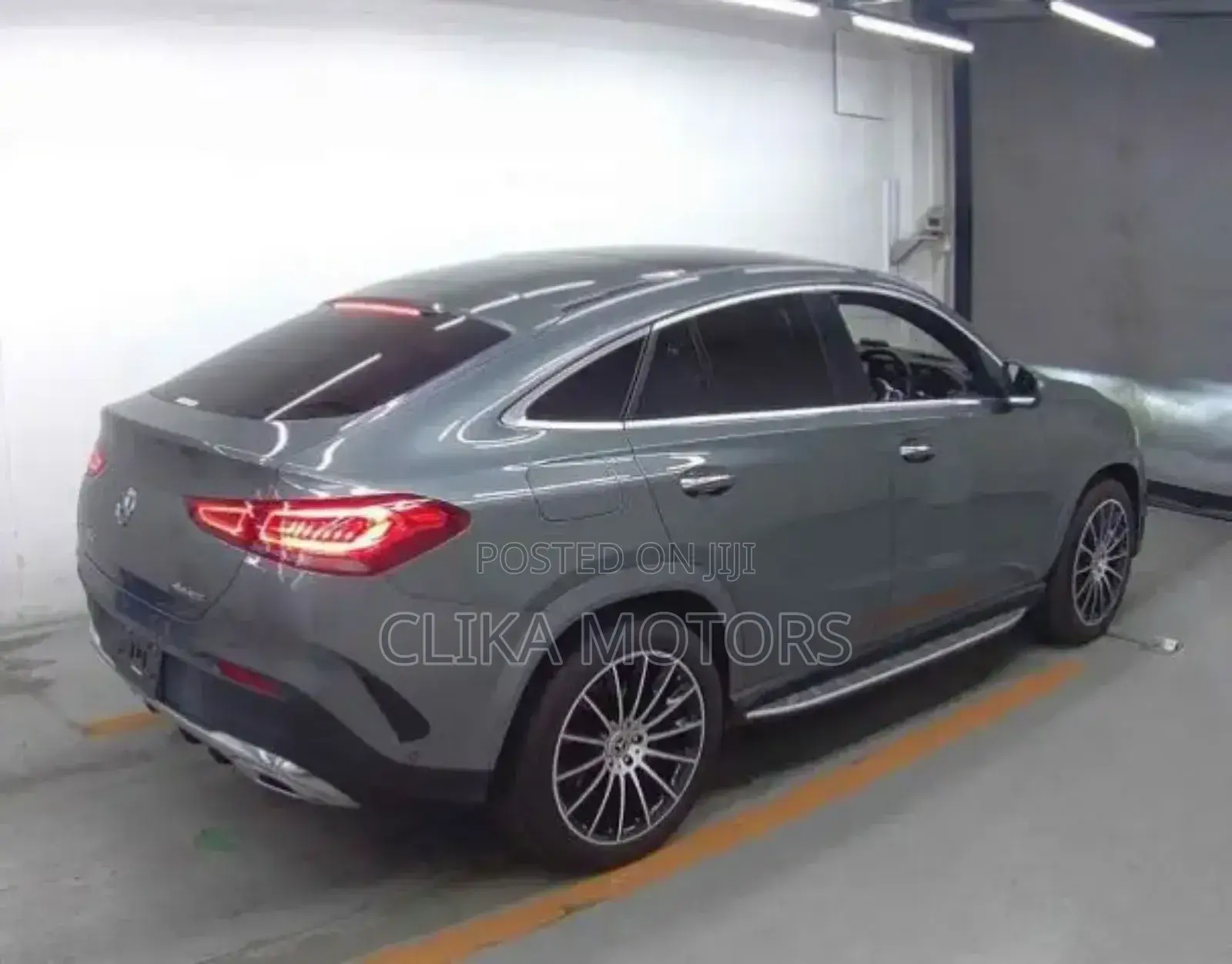 Mercedes-Benz GLE-Class GLE 400d 4MATIC 2021 Gray
