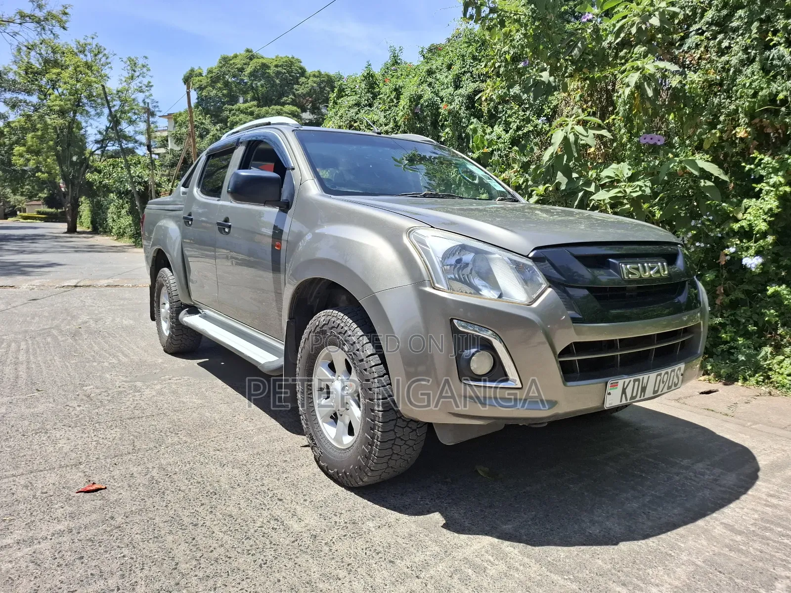 Isuzu D-MAX 2019 Gray