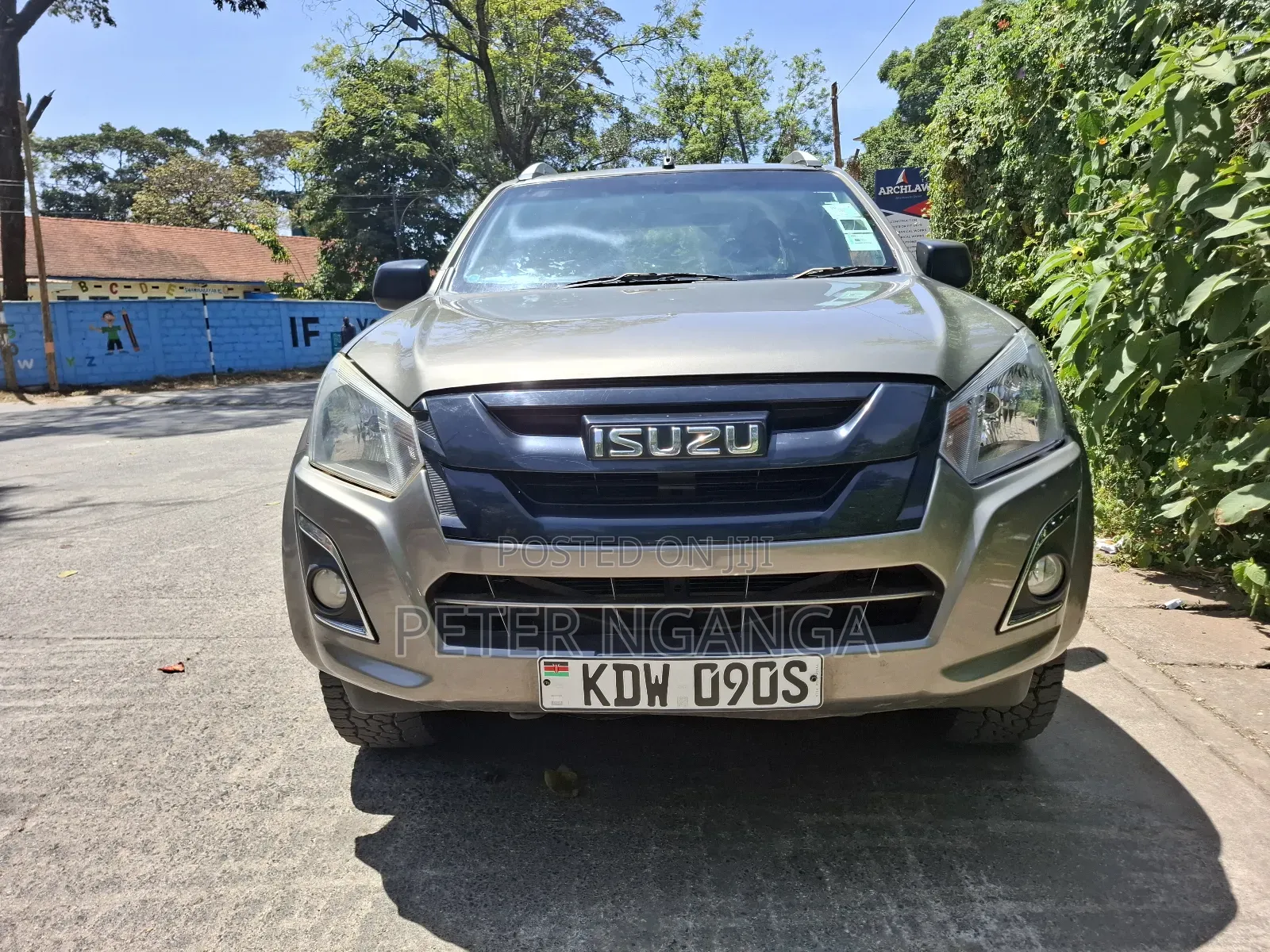 Isuzu D-MAX 2019 Gray