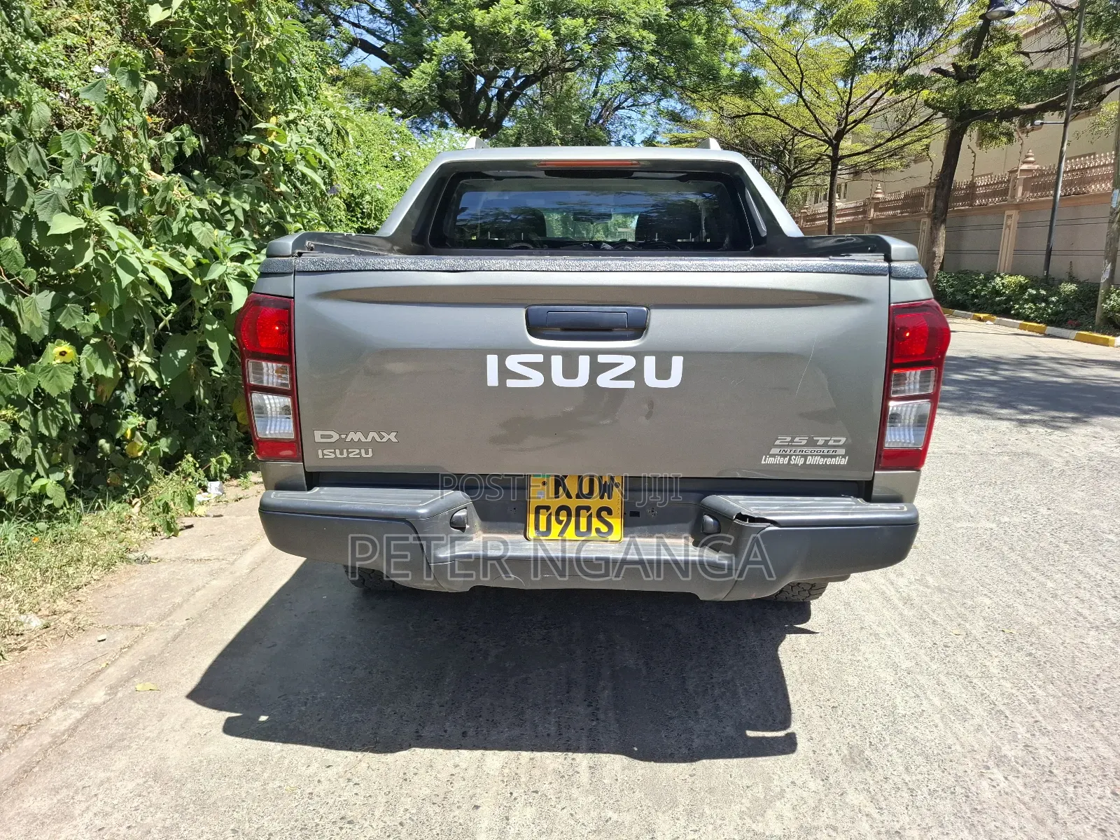 Isuzu D-MAX 2019 Gray