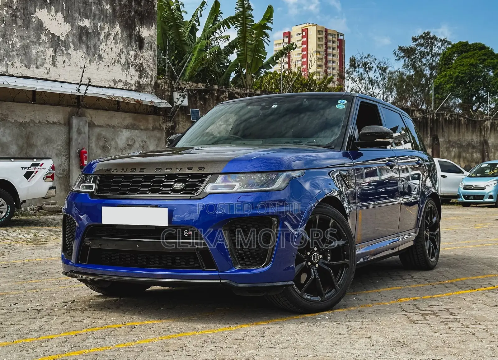Land Rover Range Rover Sport SVR 2019 Blue