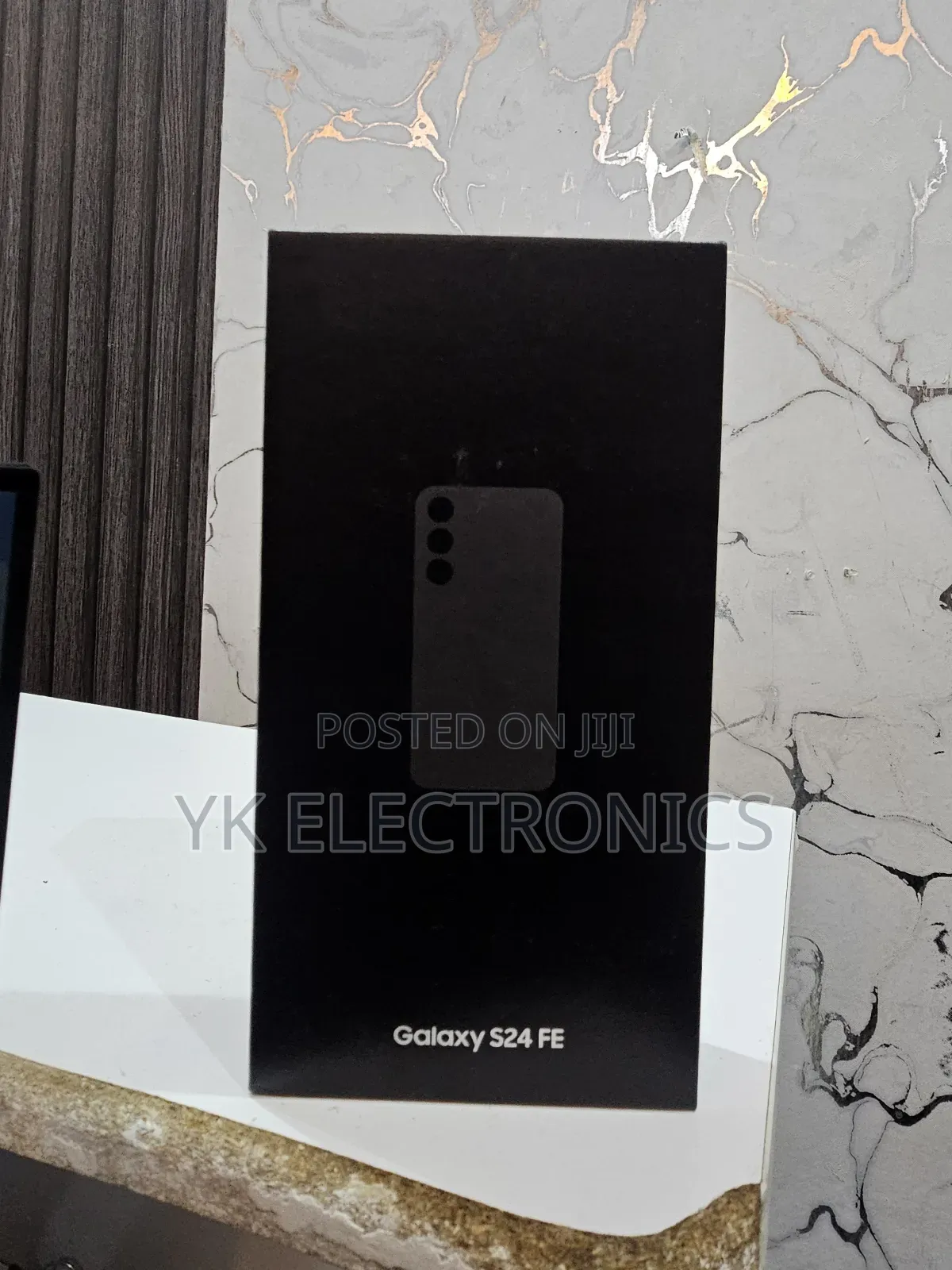 New Samsung Galaxy S24 FE 256 GB Black