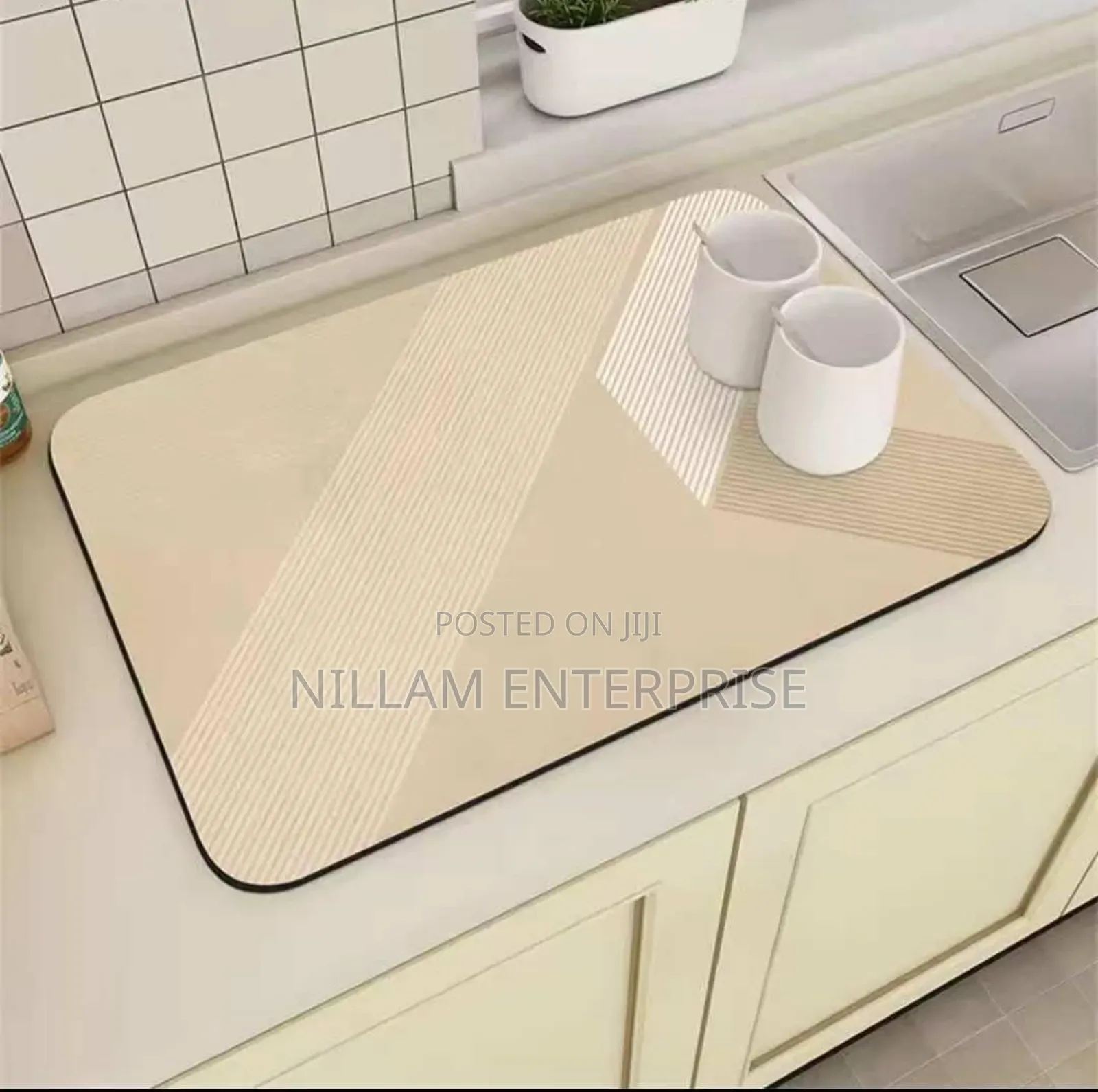 Super Absorbent Nonslip Drain Dish Drying Mat.